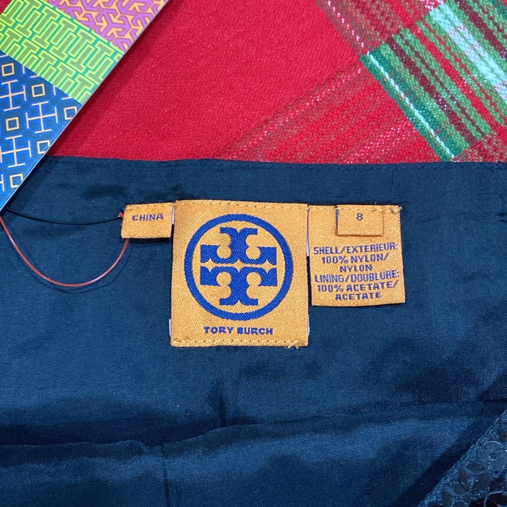 New with tags Tory skirt - Picture 2 of 2